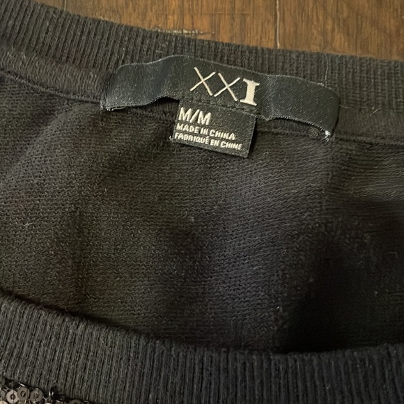 Sequined lightweight sweatshirt - Picture 4 of 4